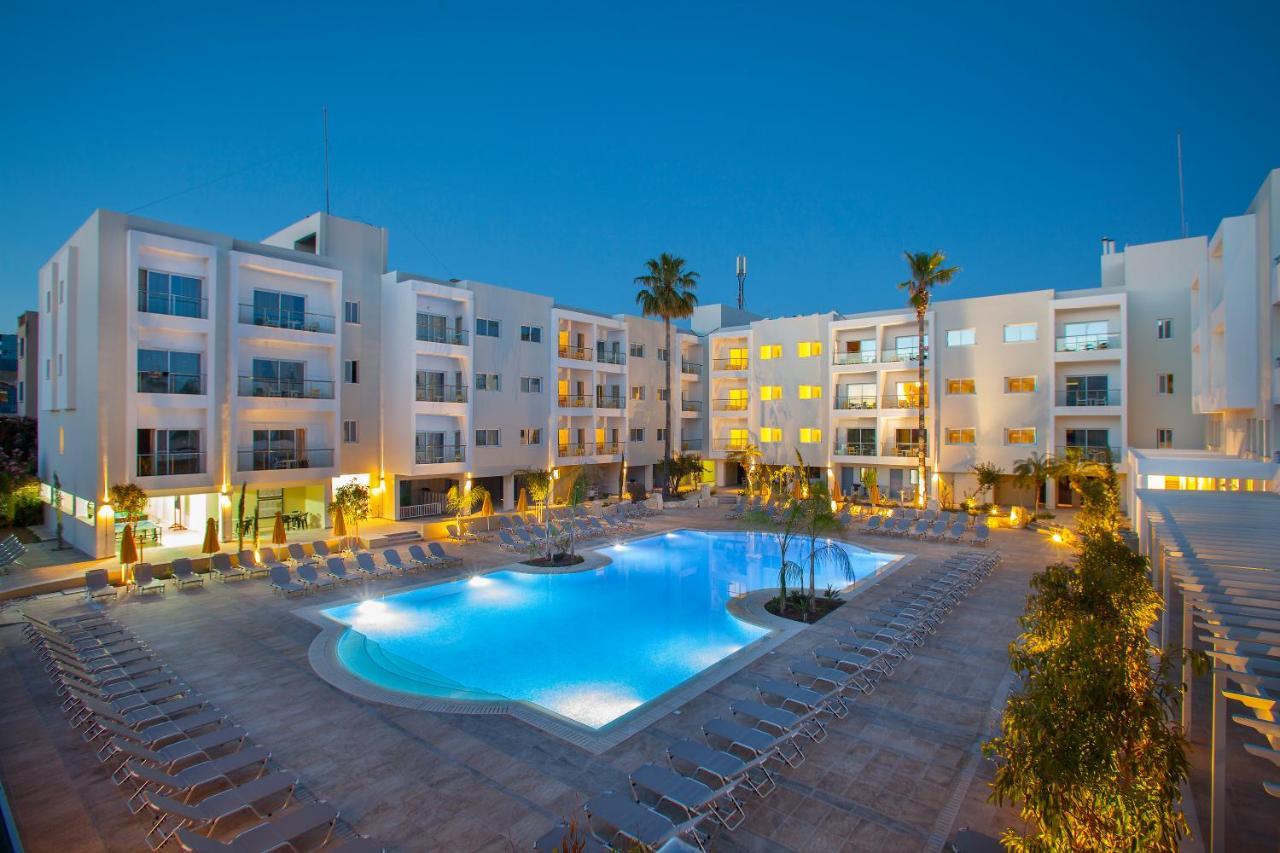 Mayfair Gardens Pafos Exterior foto