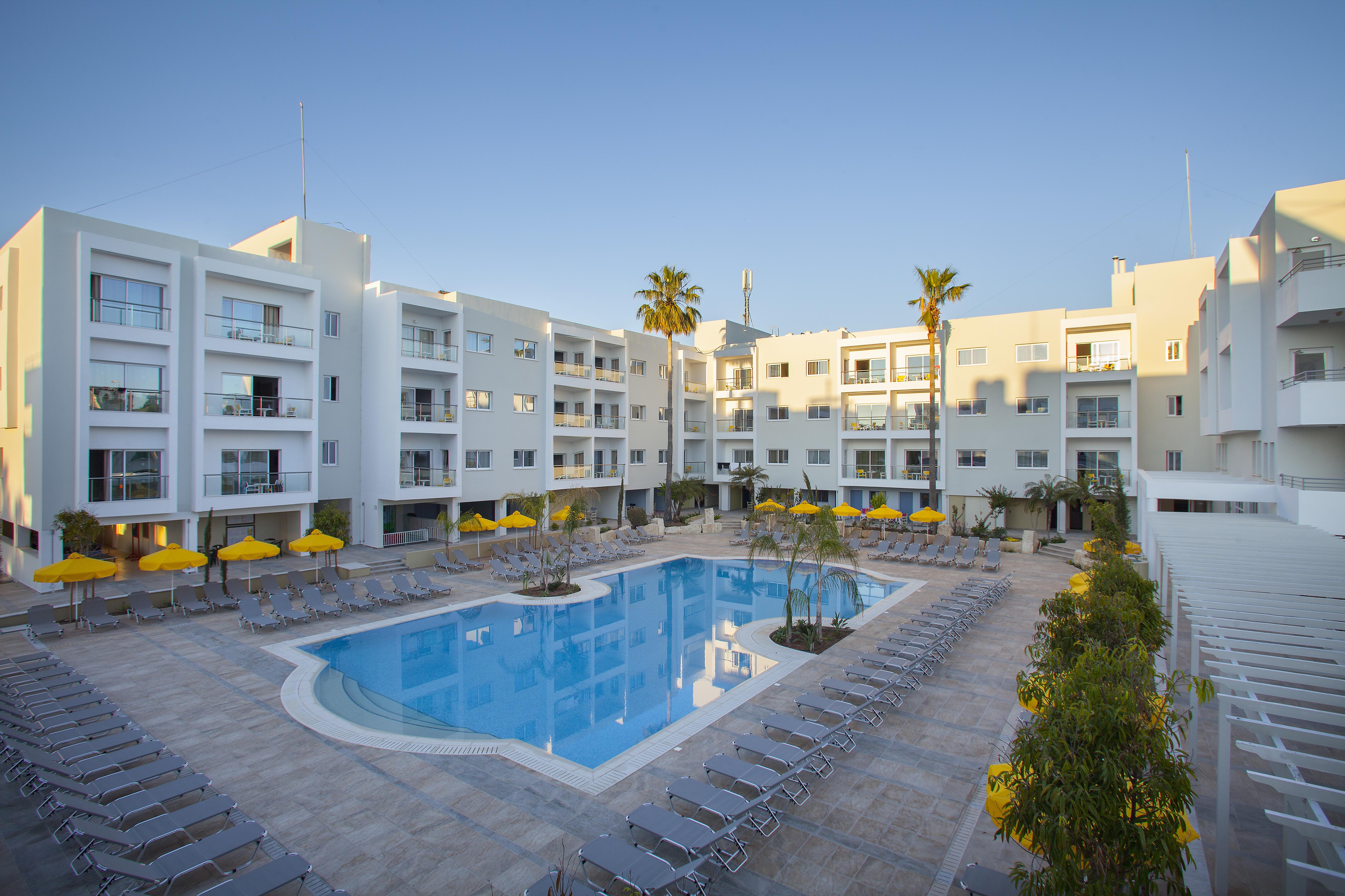 Mayfair Gardens Pafos Exterior foto